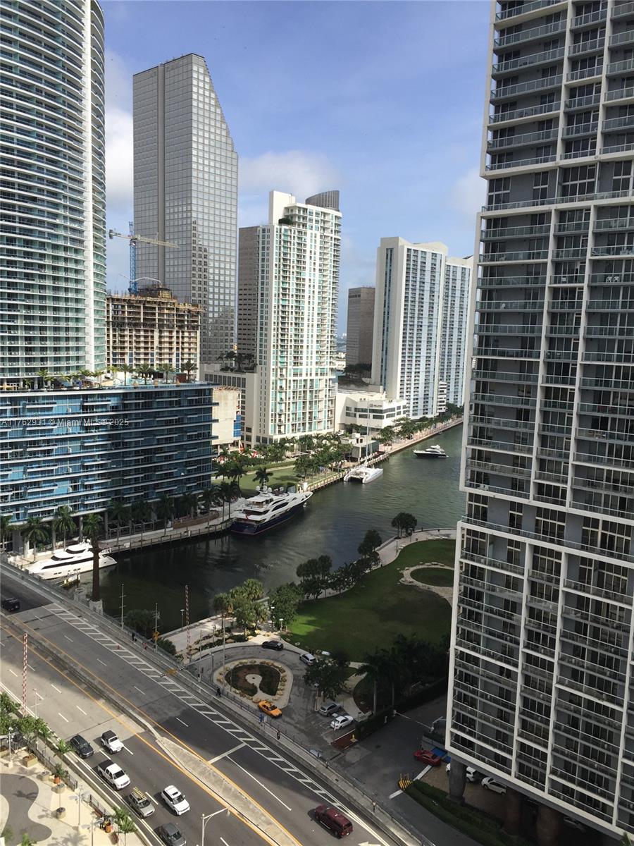 500 Brickell Ave #2303, Miami, Florida image 3