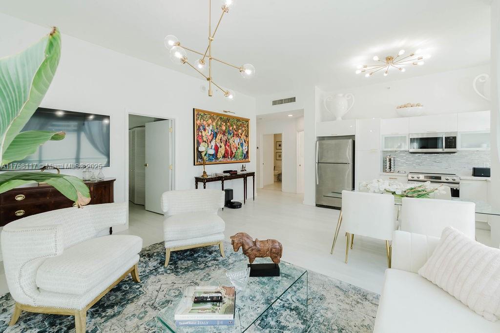 133 NE 2nd Ave #512, Miami FL 33132