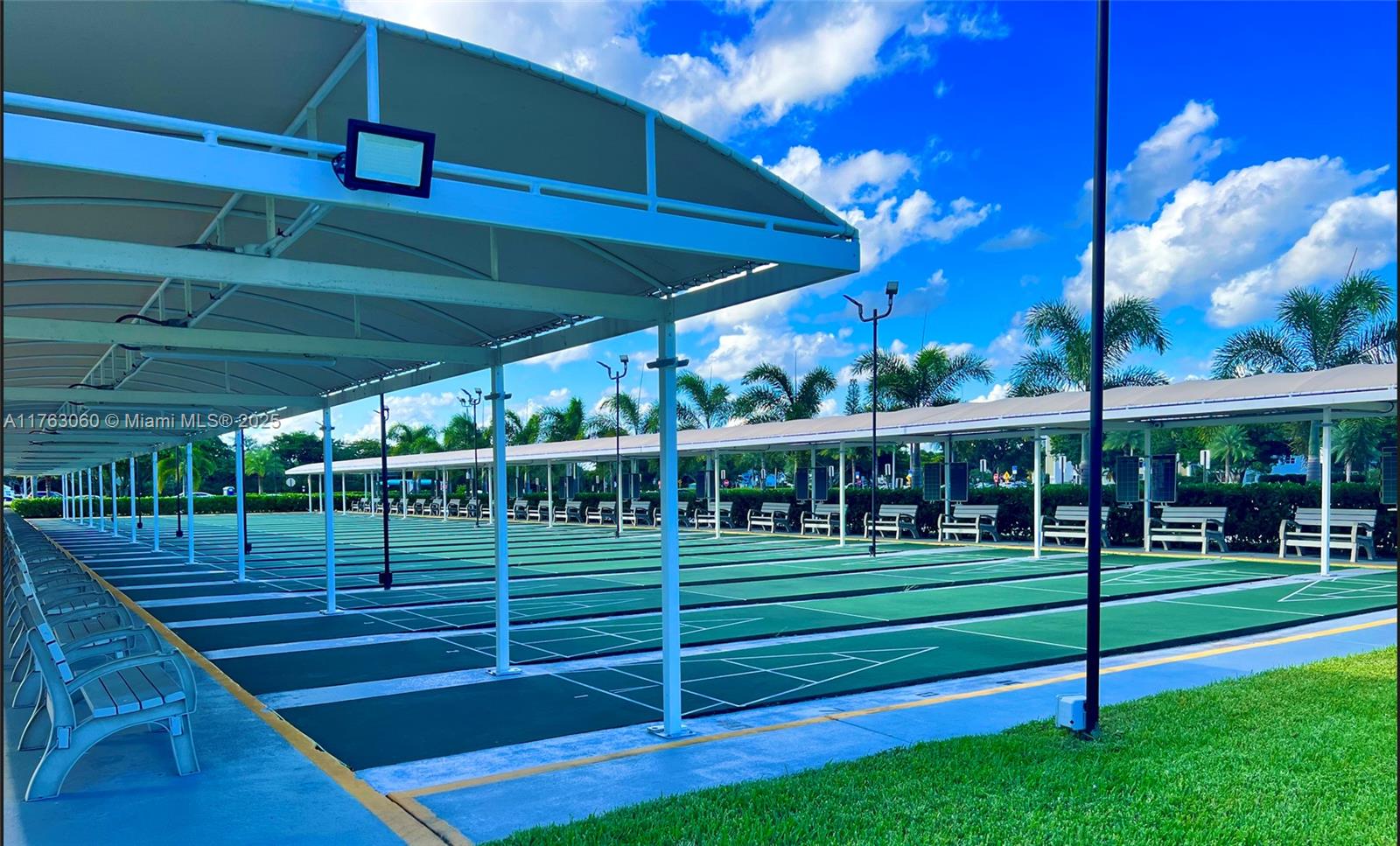 2112 Newport U #2112, Deerfield Beach, Florida image 24