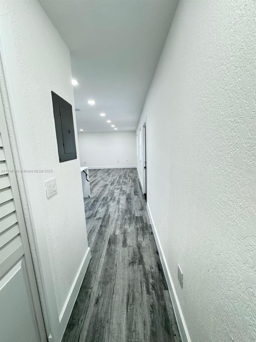 Listing Photo 25