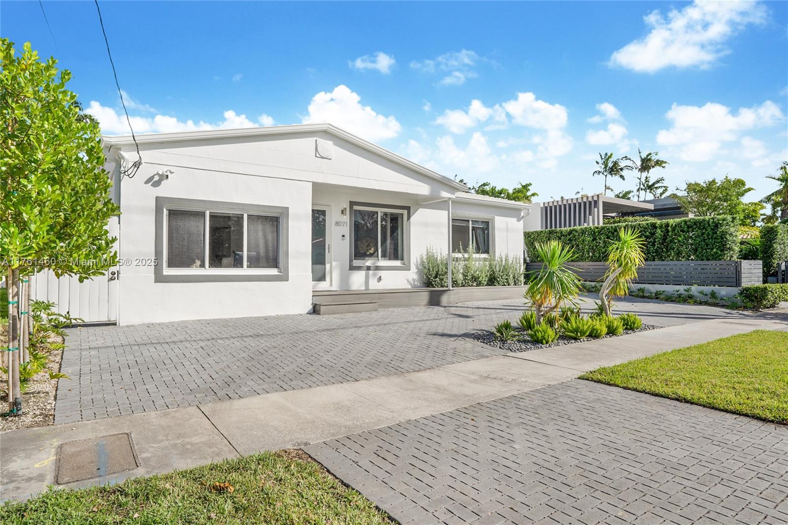 8071  Noremac Ave  For Sale A11761460, FL