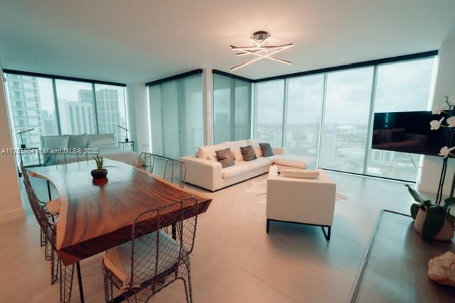 1040 Biscayne Blvd #3507, Miami FL 33132