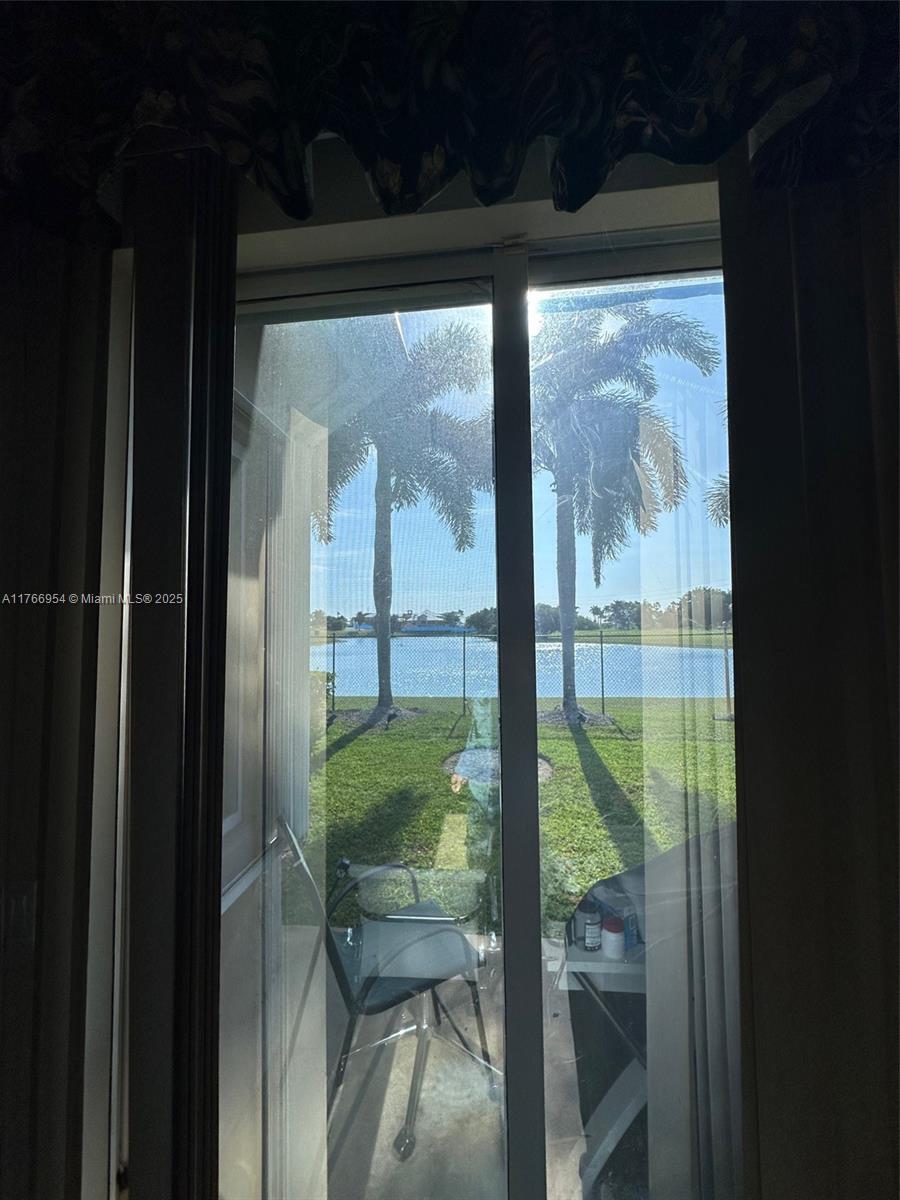 2225 SE 20 Avenue, Homestead, Florida image 3