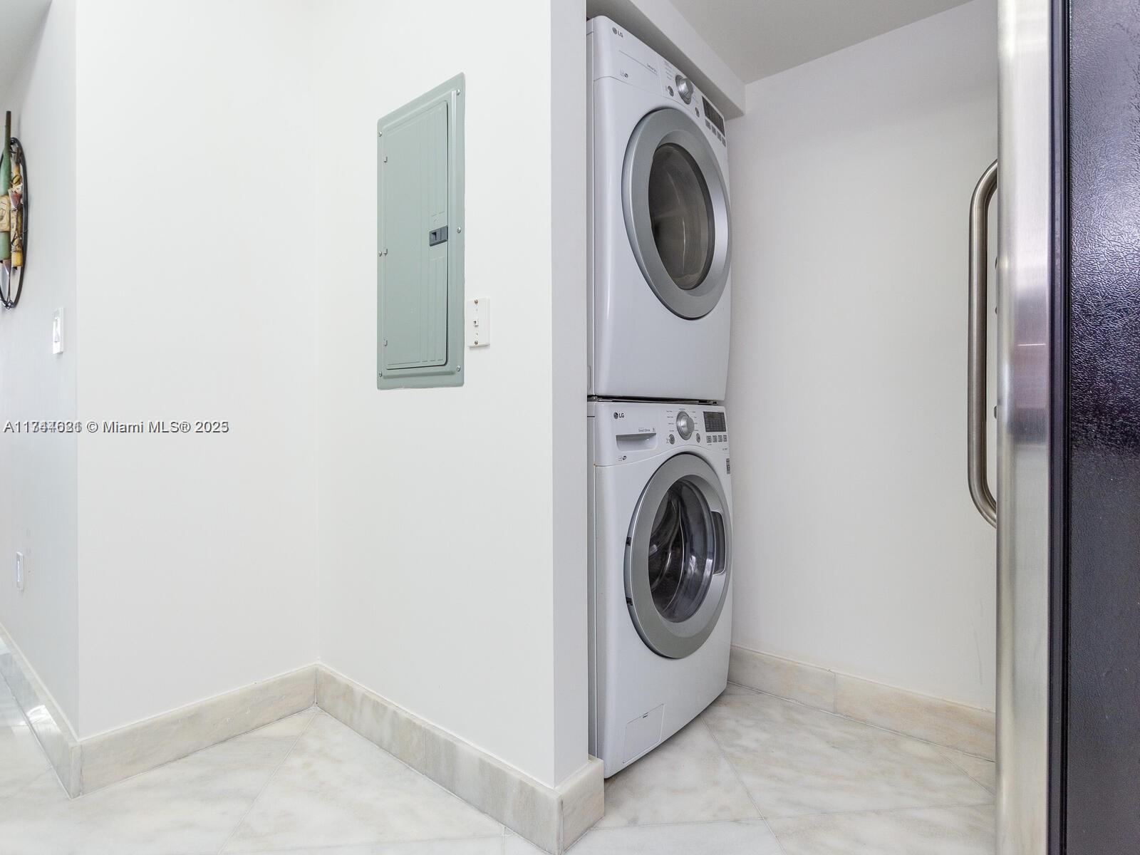 16699 Collins Ave #3203, Sunny Isles Beach FL 33160