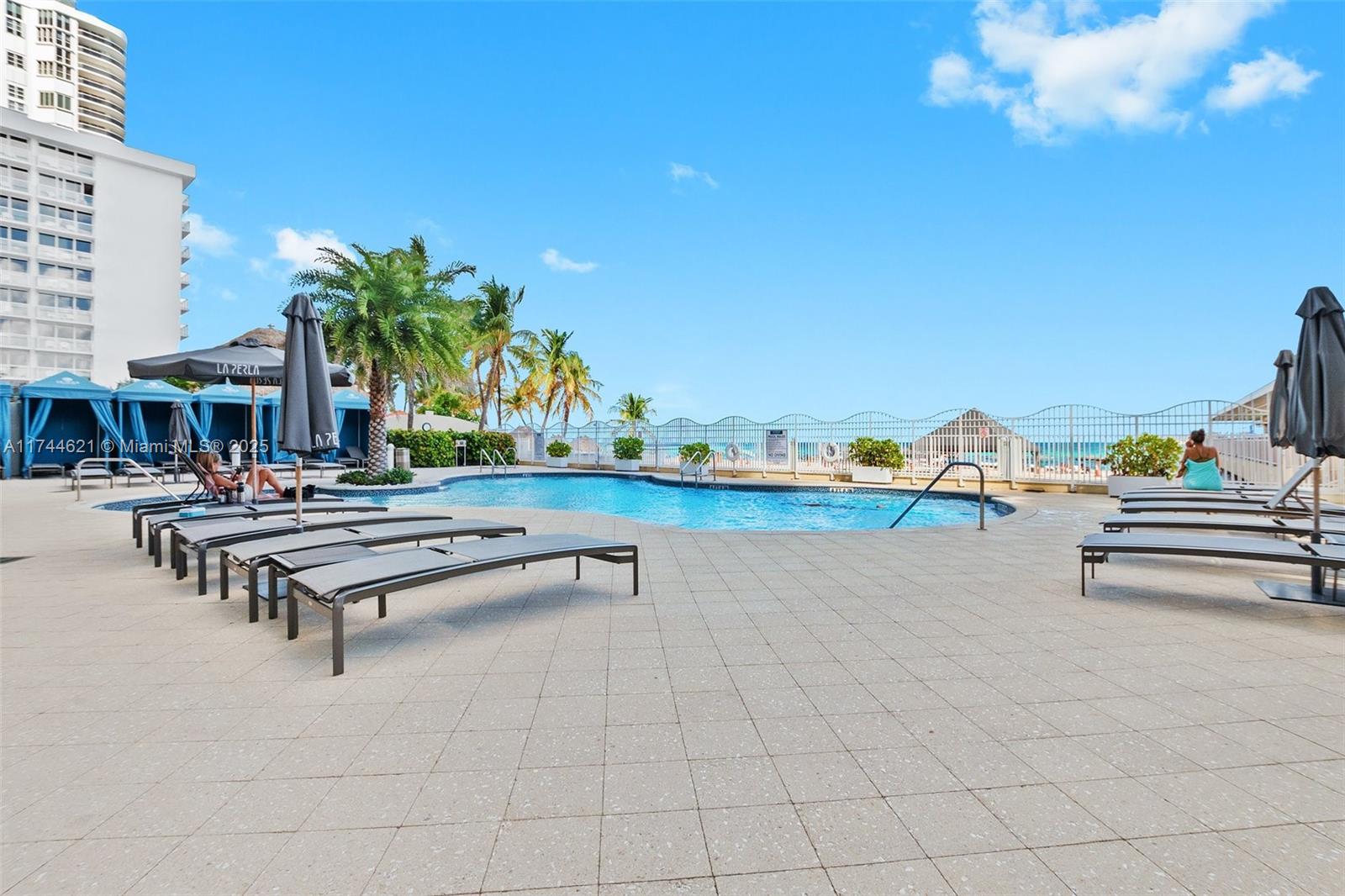 16699 Collins Ave #3203, Sunny Isles Beach FL 33160