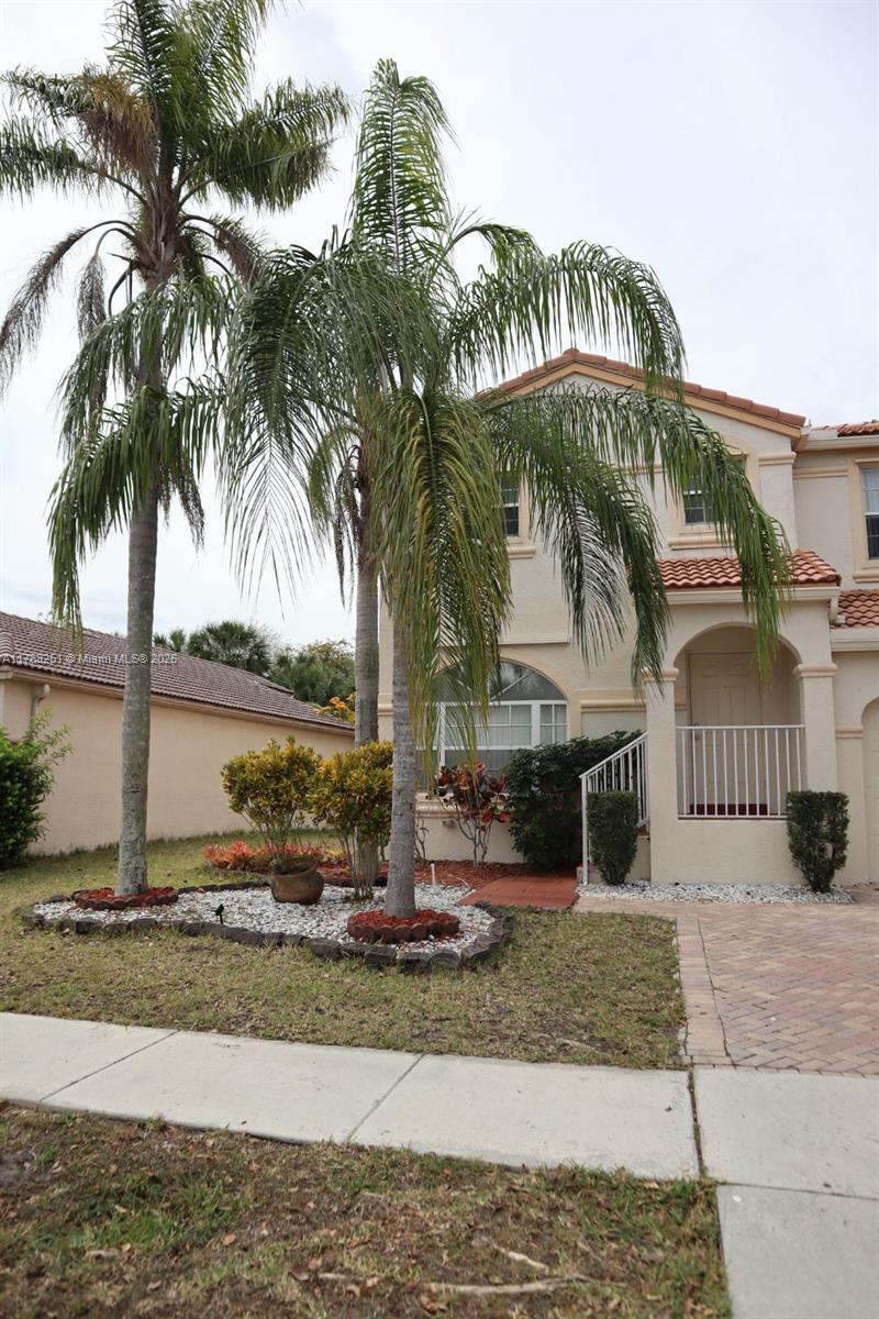 Residential, Pembroke Pines, Florida image 4