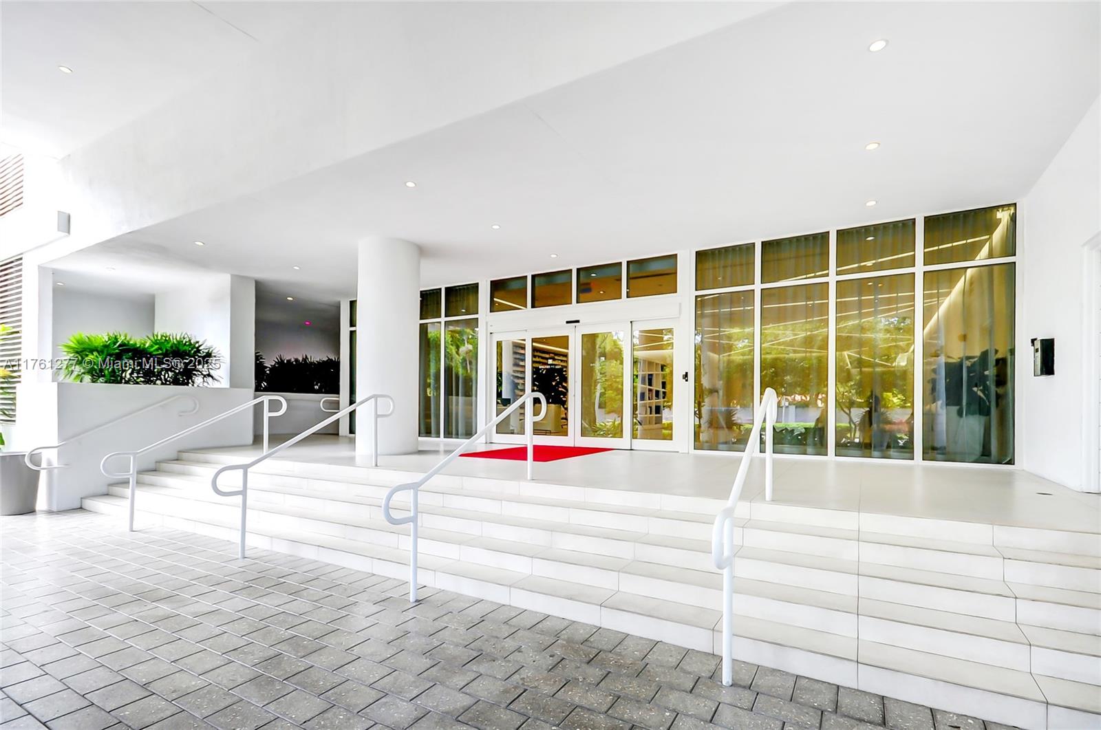 Condo for Rent in Miami, FL