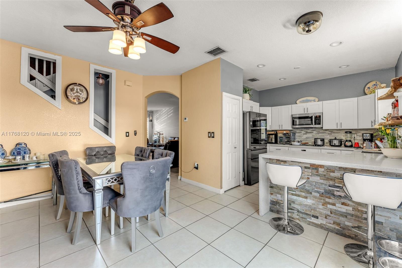 12965 SW 133rd Ter, Miami, Florida image 6
