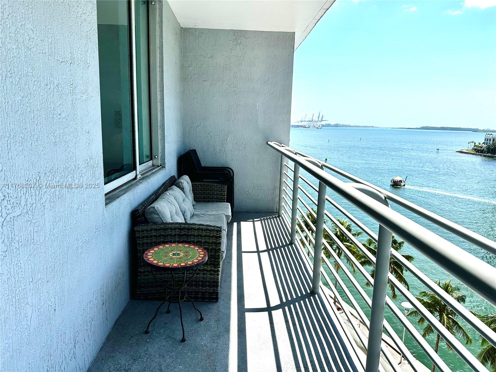 325 S Biscayne Blvd #717, Miami FL 33131
