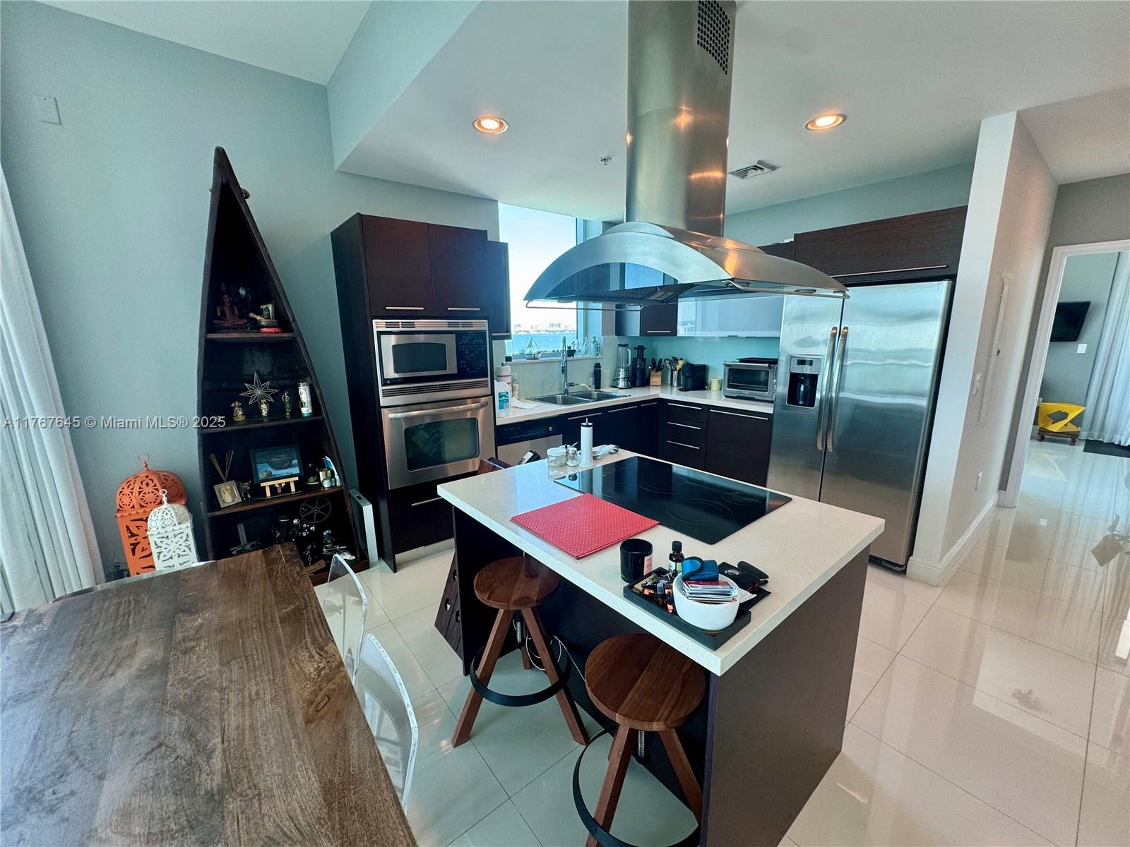 7930 East Dr #1008, North Bay Village, Florida image 5