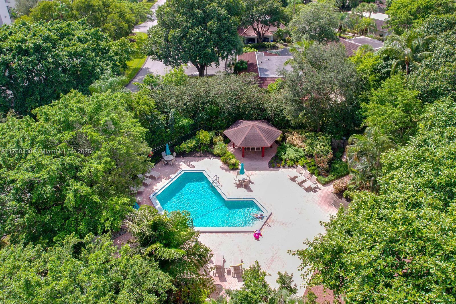 2801 N Palm Aire Dr #605, Pompano Beach, Florida image 18