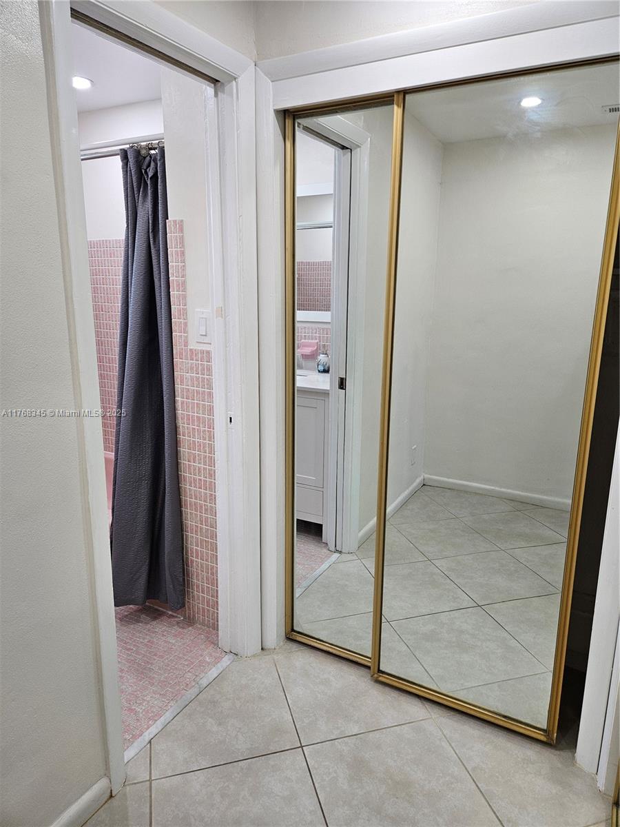 Listing Photo 14