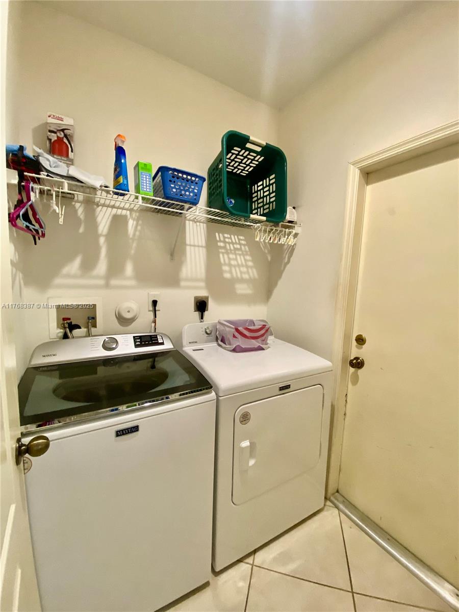 Listing Photo 9