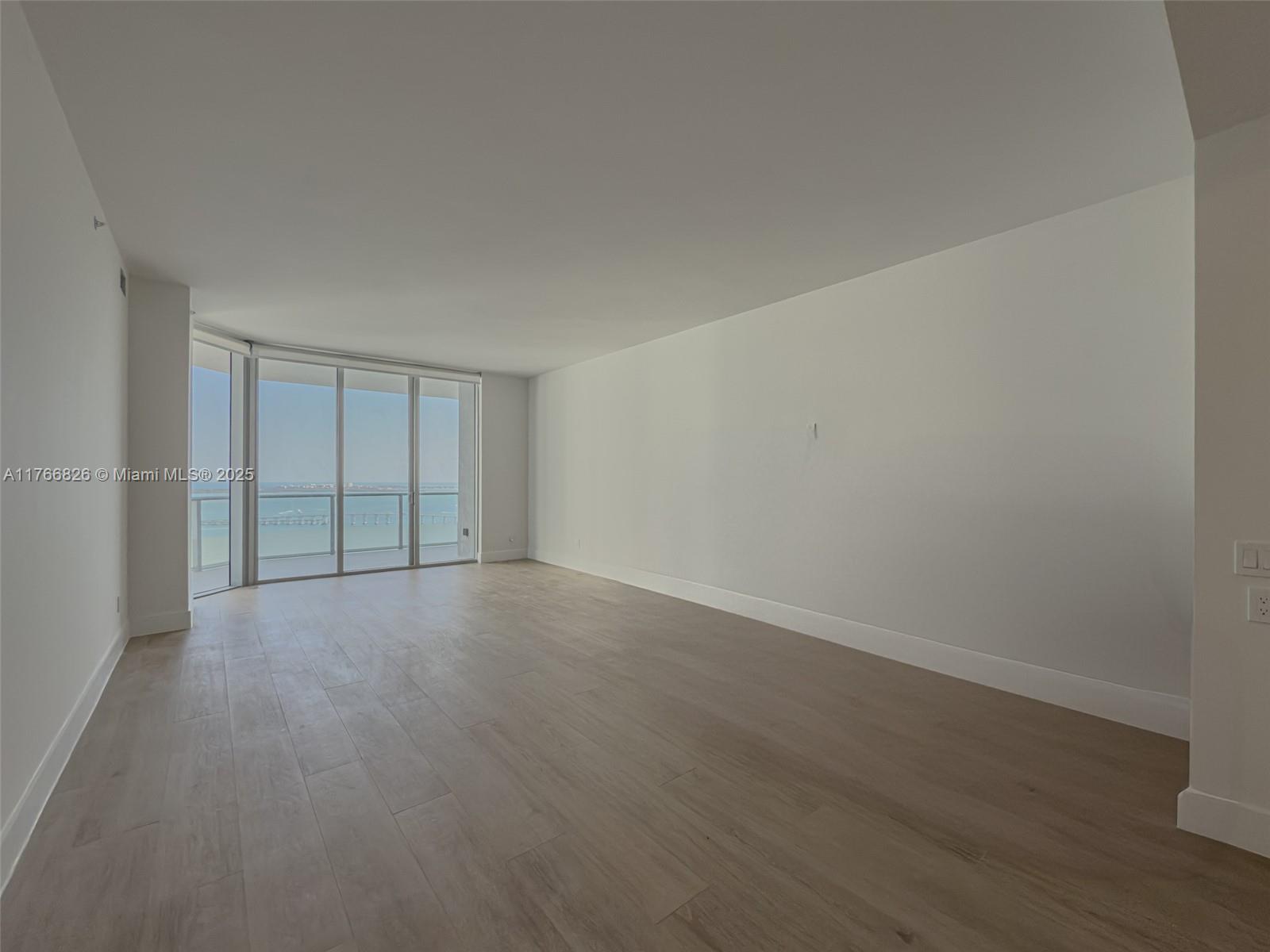 1300 Brickell Bay Dr #4204, Miami FL 33131