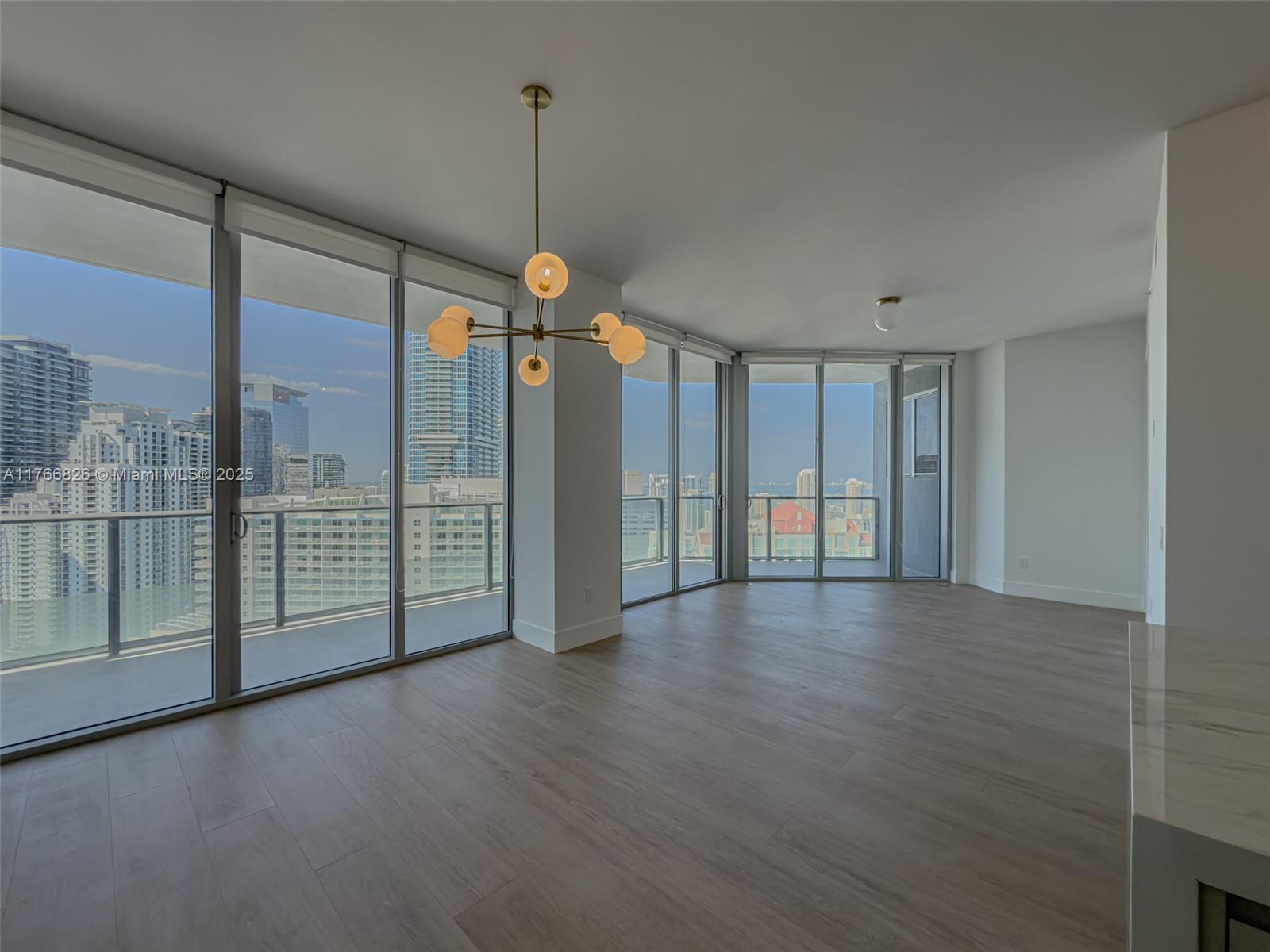 1300 Brickell Bay Dr #4204, Miami FL 33131