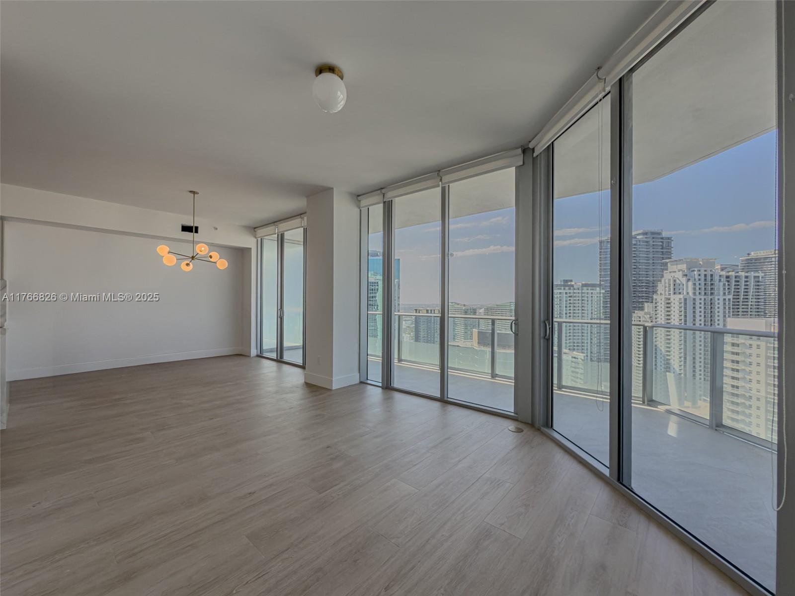 1300 Brickell Bay Dr #4204, Miami FL 33131