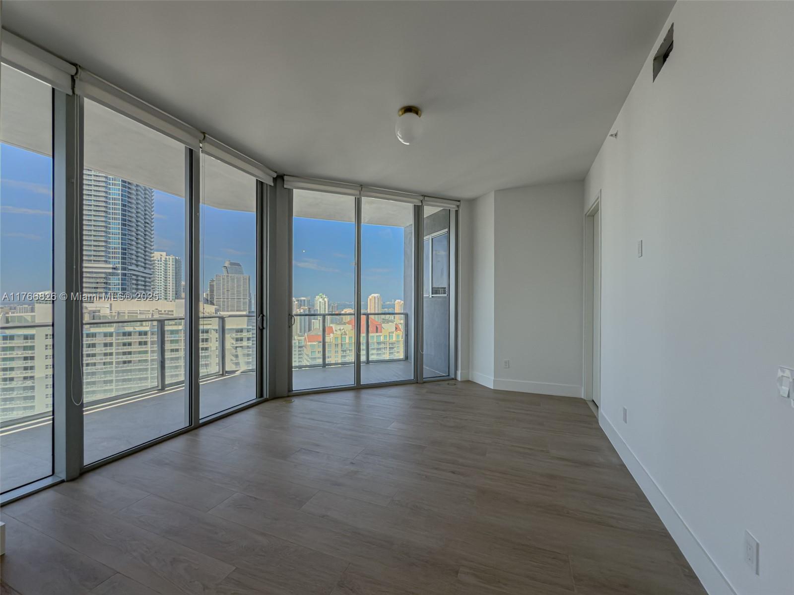 1300 Brickell Bay Dr #4204, Miami FL 33131