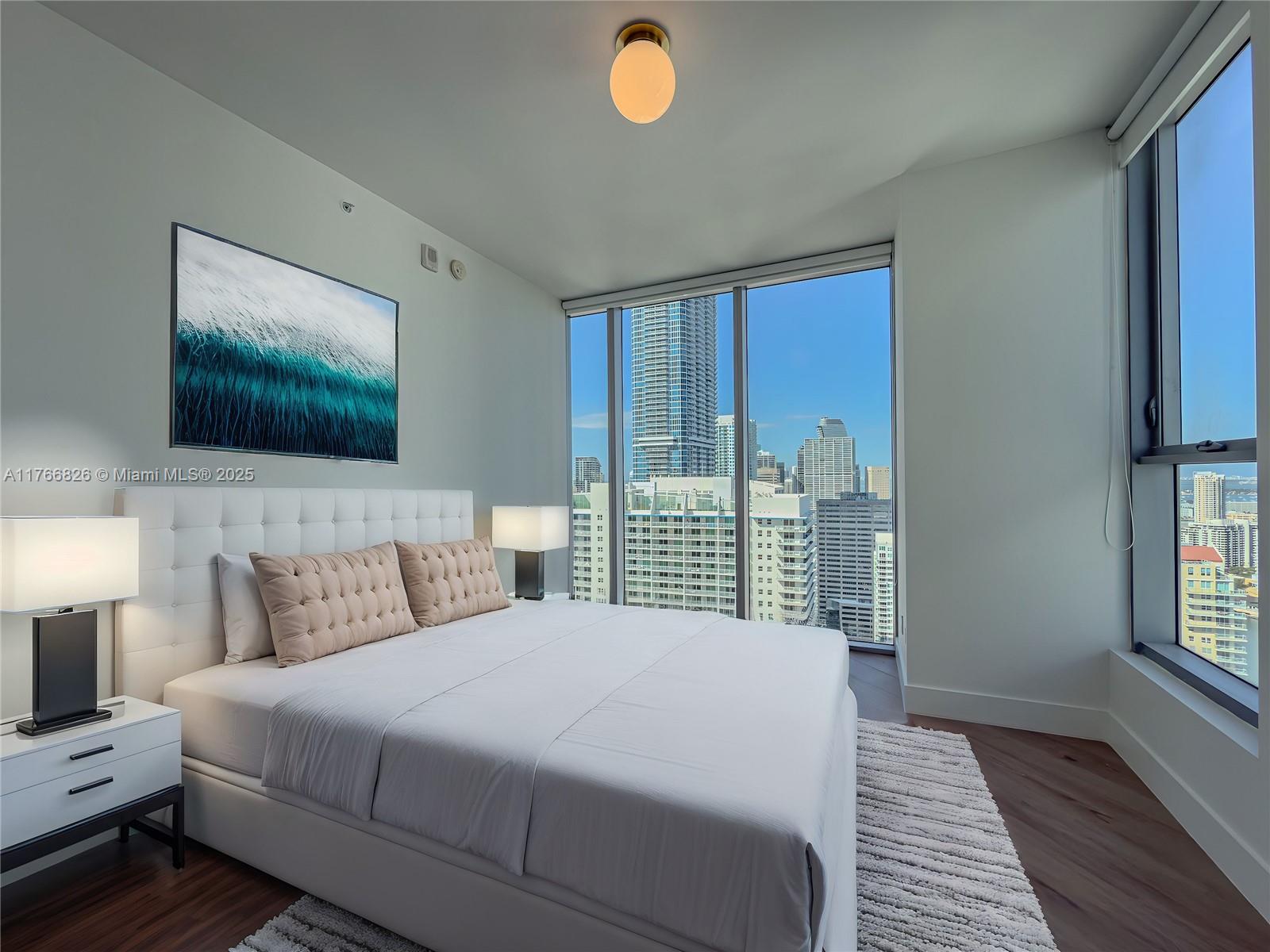 1300 Brickell Bay Dr #4204, Miami FL 33131