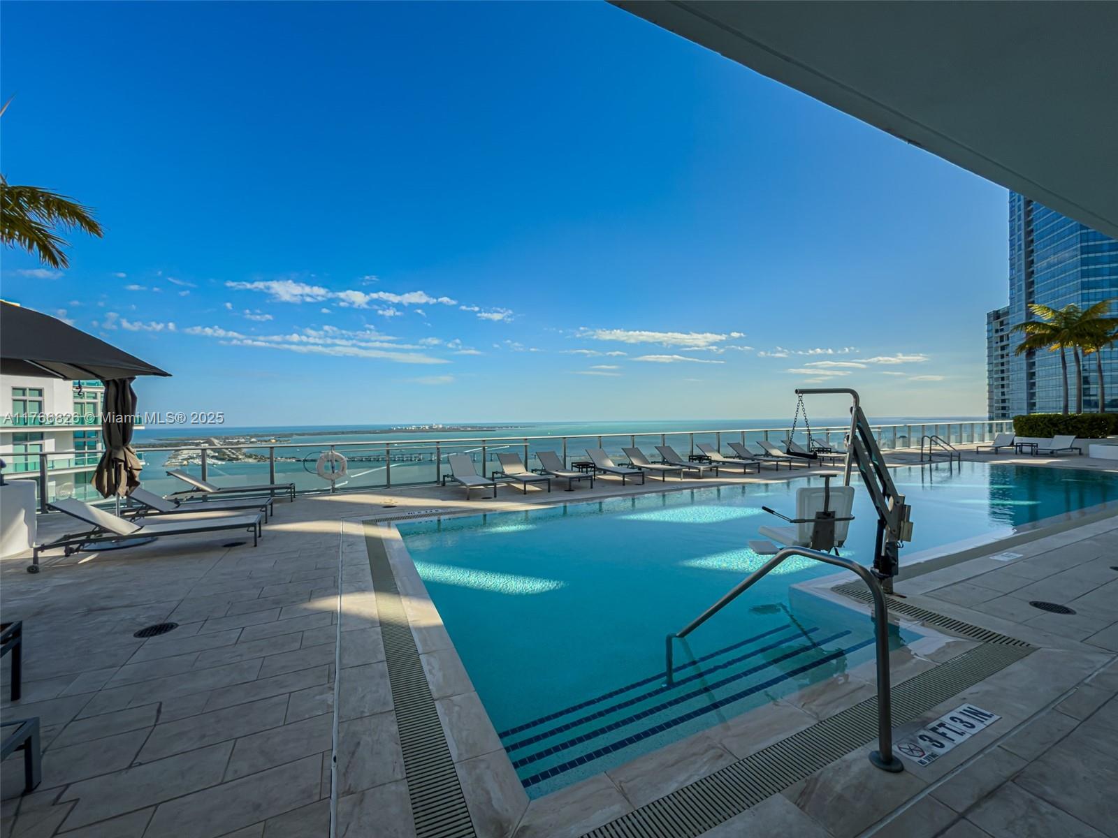 1300 Brickell Bay Dr #4204, Miami FL 33131