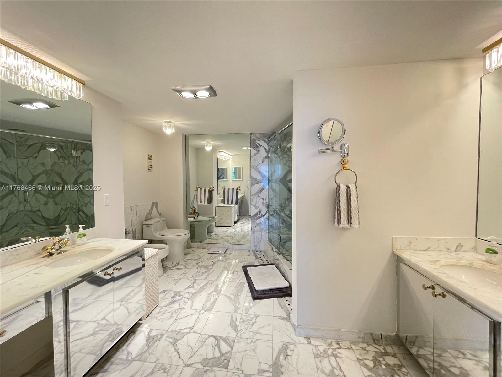 199 Ocean Lane Dr #1200, Key Biscayne FL 33149