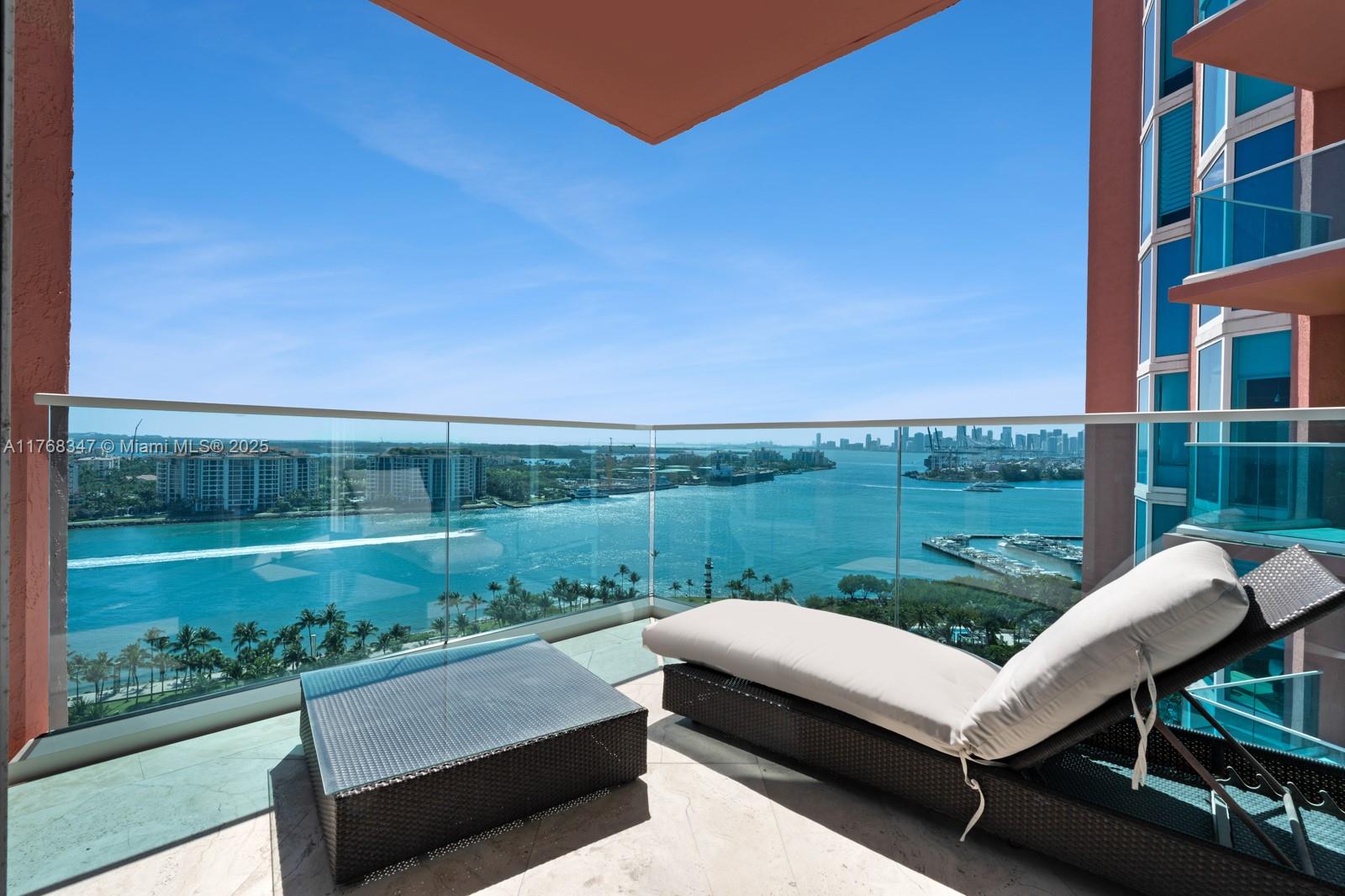 300 S Pointe Dr #1902, Miami Beach FL 33139