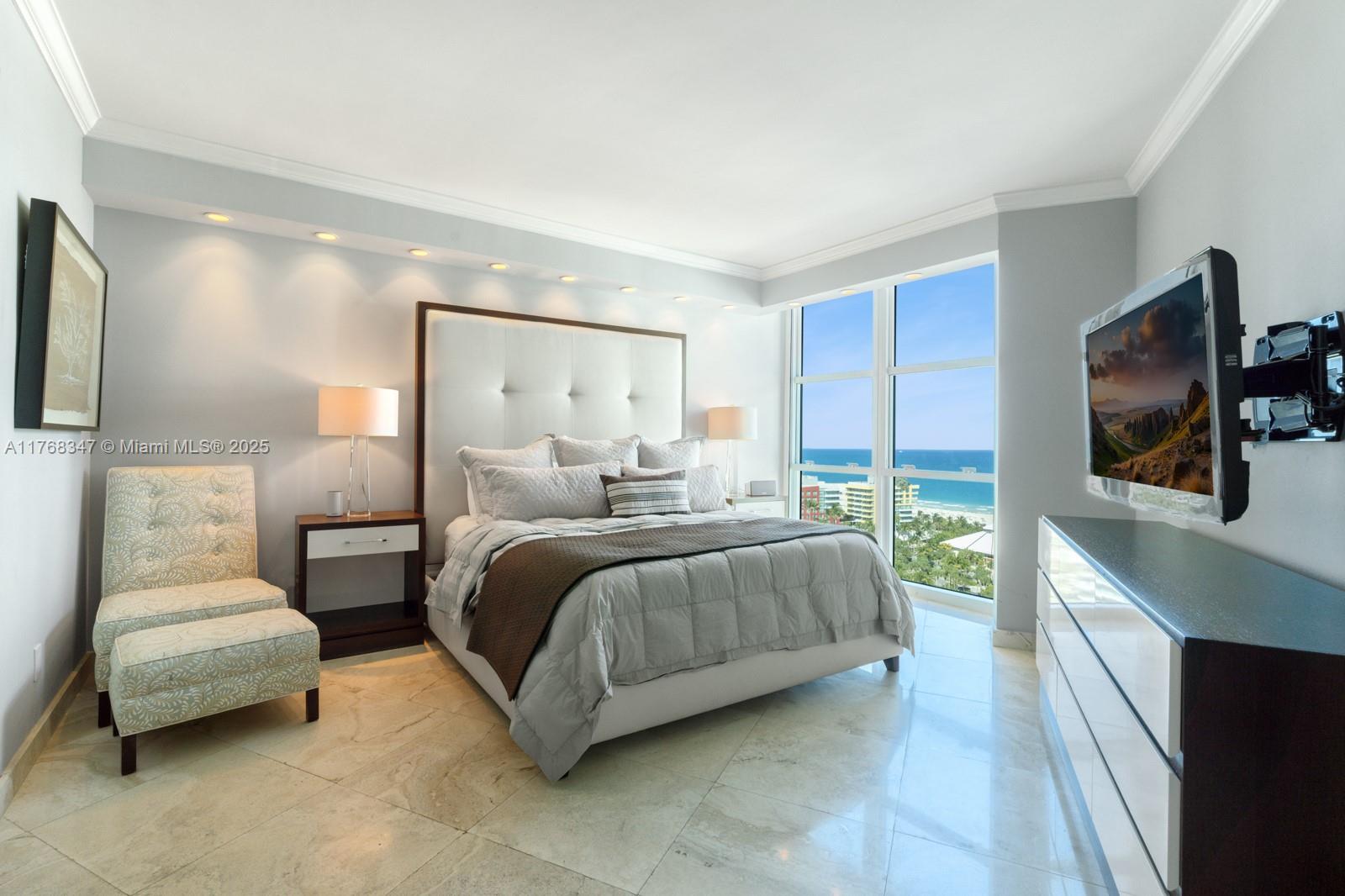 300 S Pointe Dr #1902, Miami Beach FL 33139