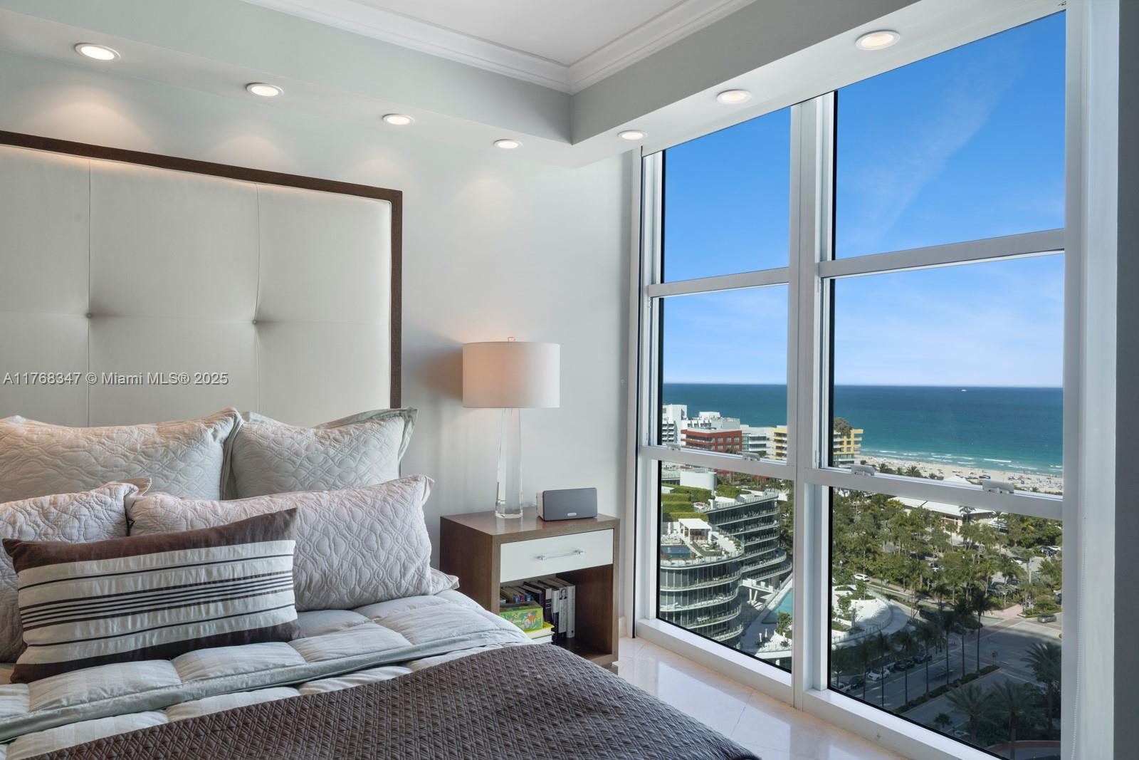 300 S Pointe Dr #1902, Miami Beach FL 33139
