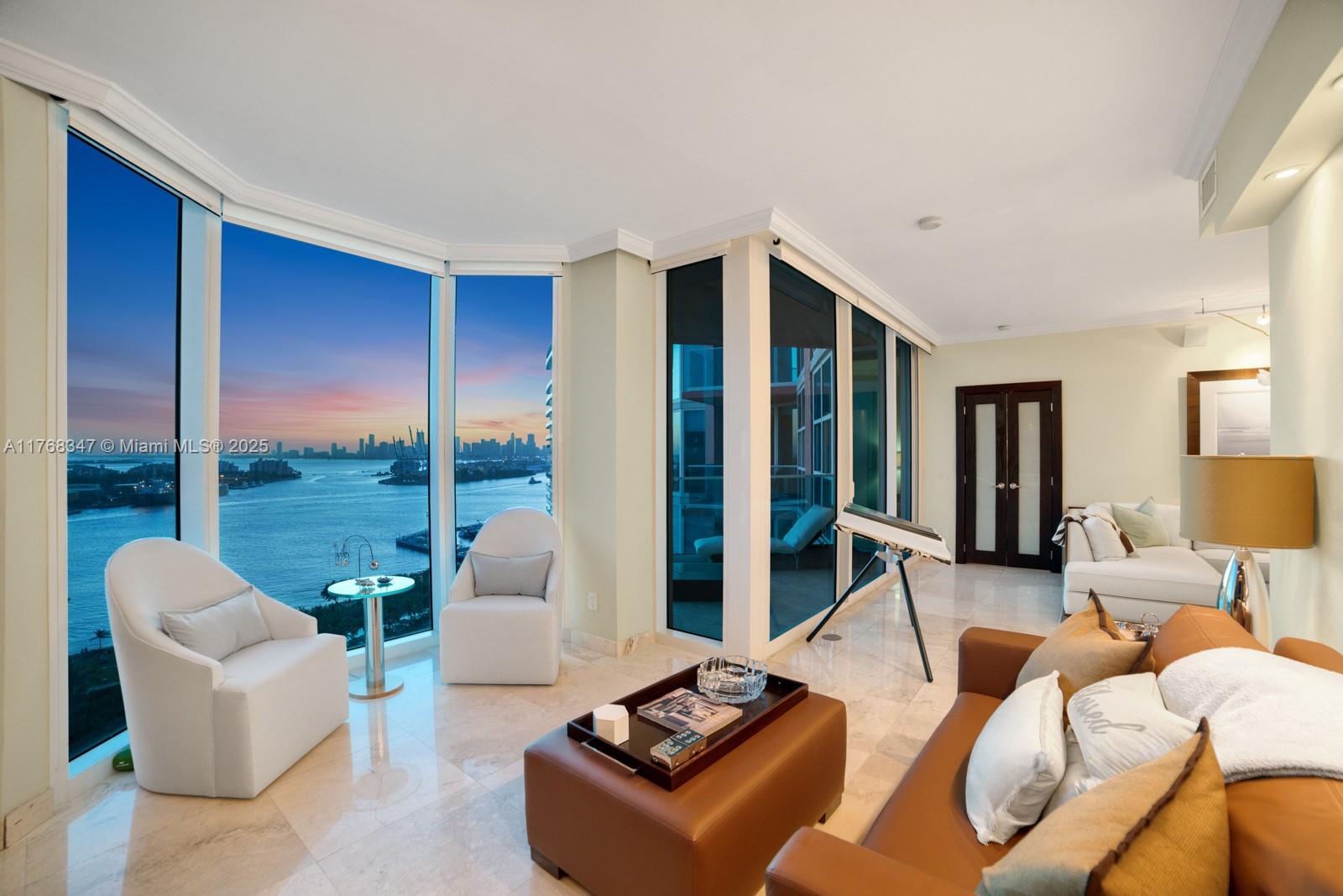 300 S Pointe Dr #1902, Miami Beach FL 33139