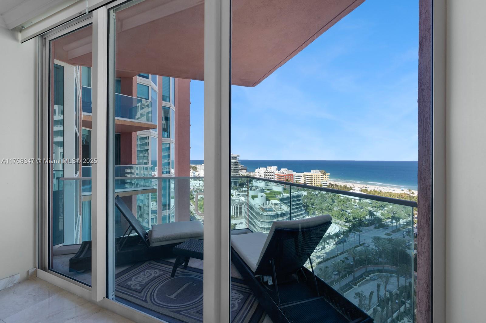 300 S Pointe Dr #1902, Miami Beach FL 33139