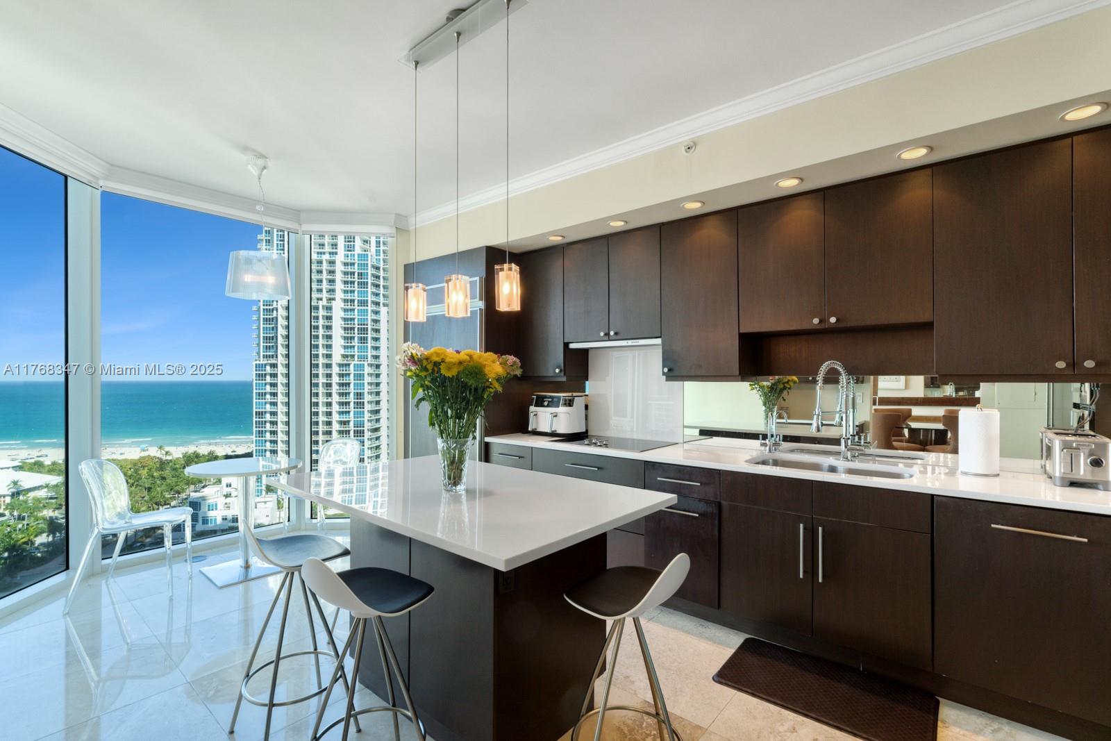300 S Pointe Dr #1902, Miami Beach FL 33139