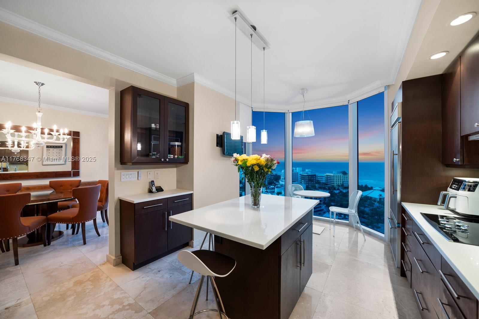 300 S Pointe Dr #1902, Miami Beach FL 33139