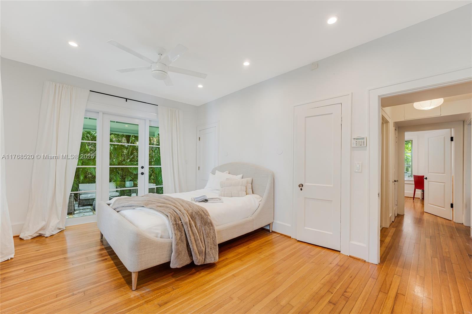 111 Cadima Ave, Coral Gables, Florida image 14