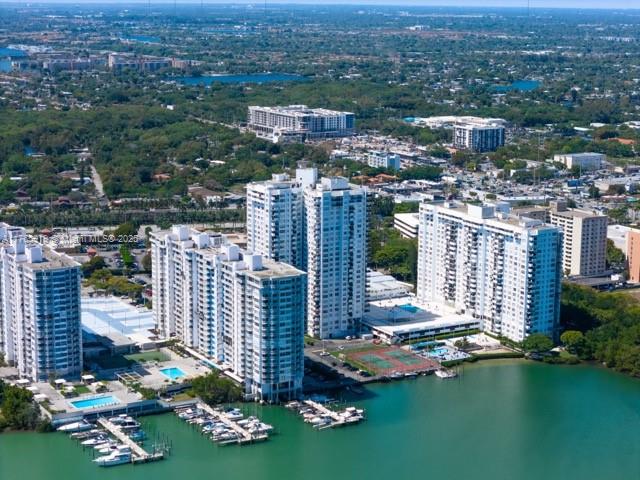 2750 NE 183rd St #401, Aventura, Florida image 21