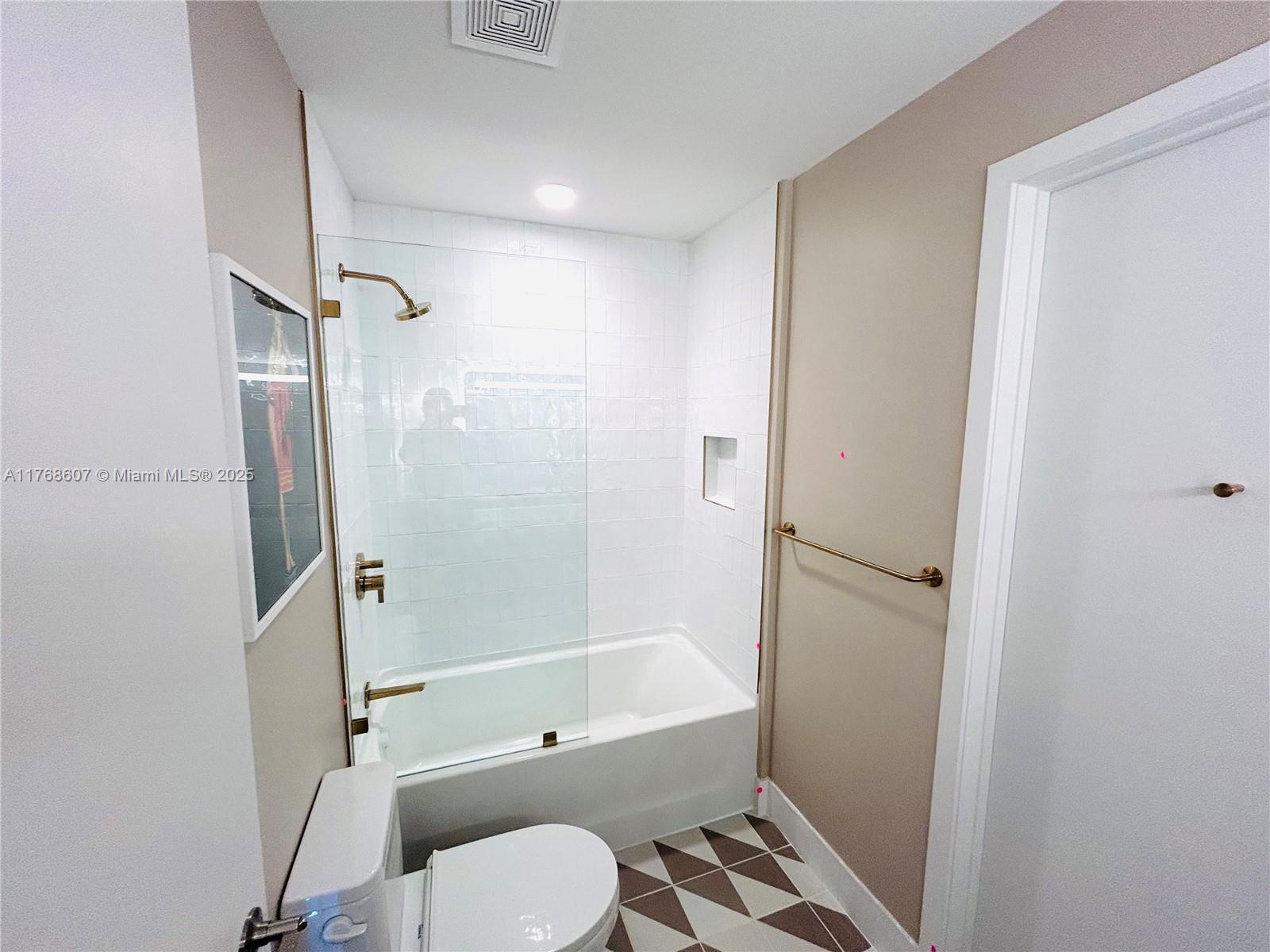 Listing Photo 19