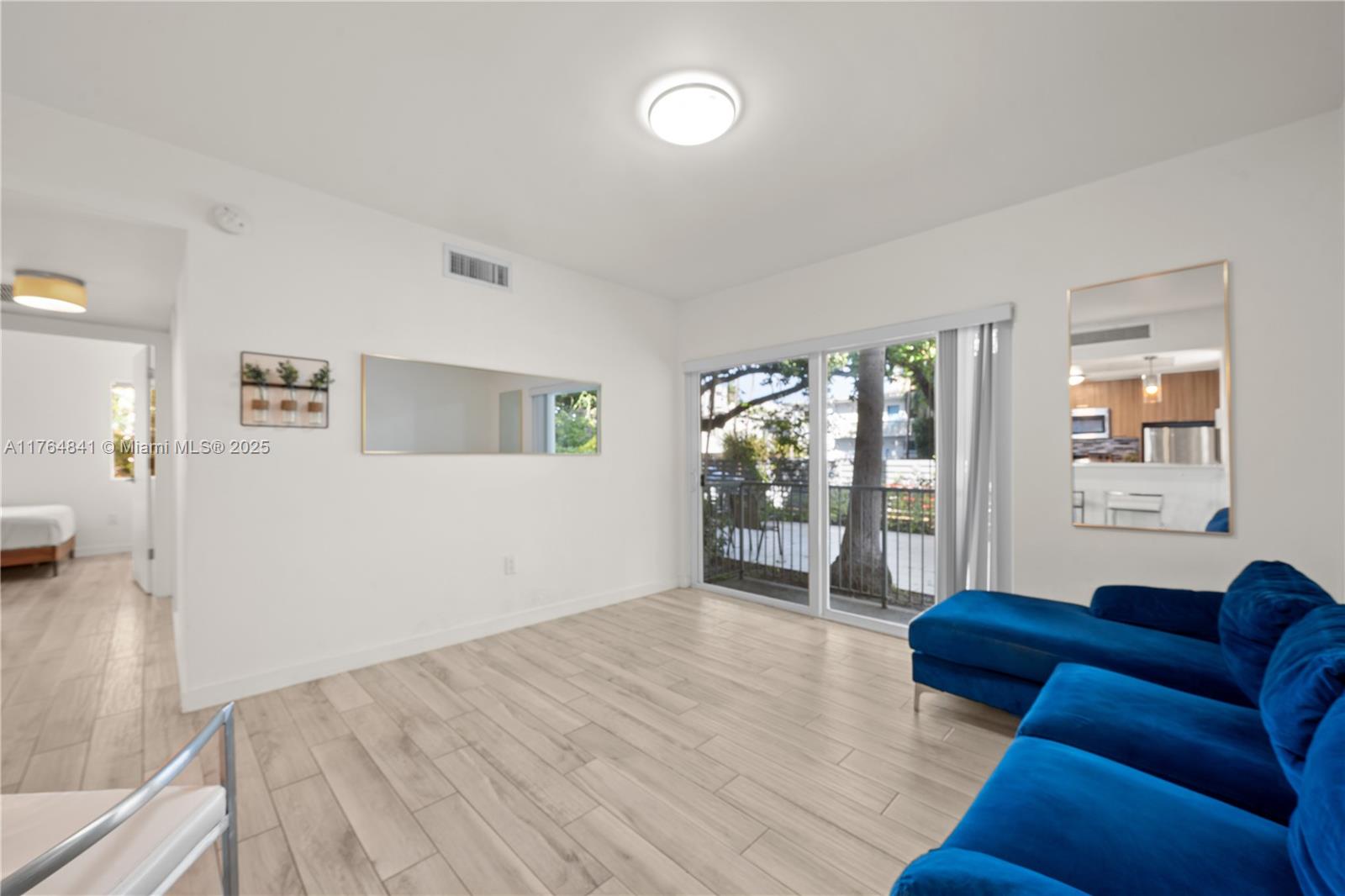 740 Meridian Ave #11, Miami Beach, Florida image 3