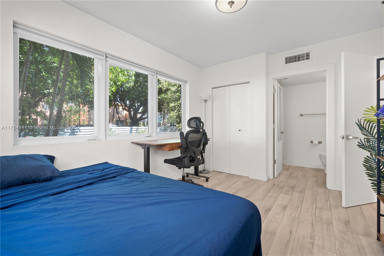 740 Meridian Ave #11, Miami Beach, Florida image 9