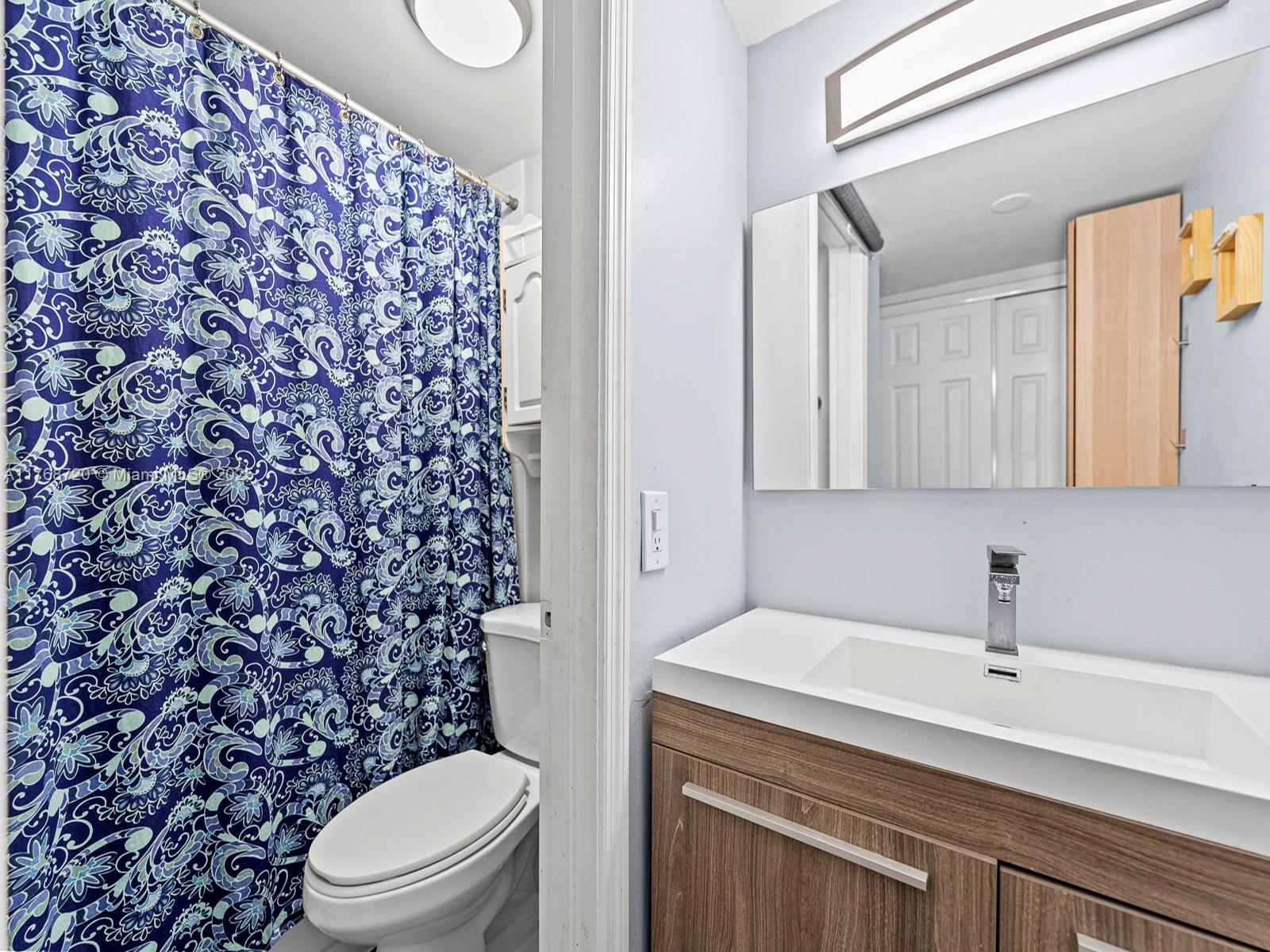 820 NW 87th Ave #409, Miami, Florida image 14