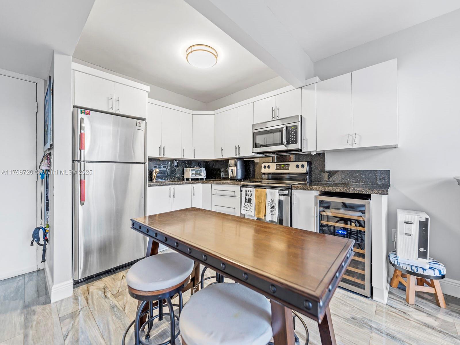 820 NW 87th Ave #409, Miami, Florida image 3