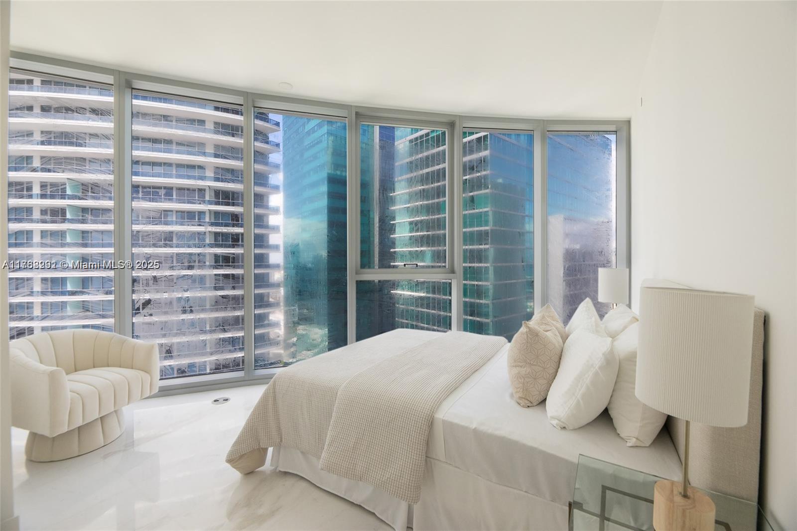 300 Biscayne Blvd Way #3707, Miami, Florida image 17