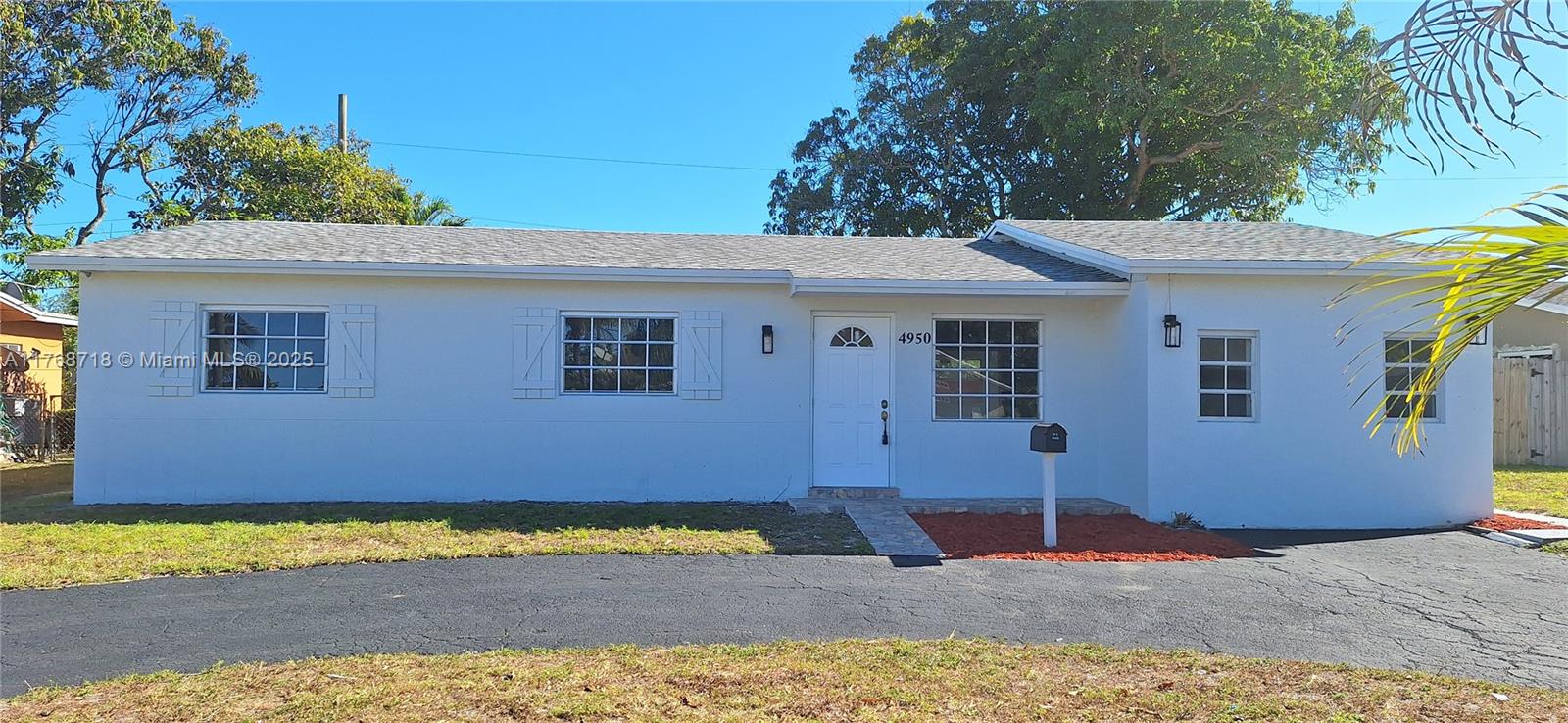 4950 NW 16th Ct, Lauderhill, Florida image 3