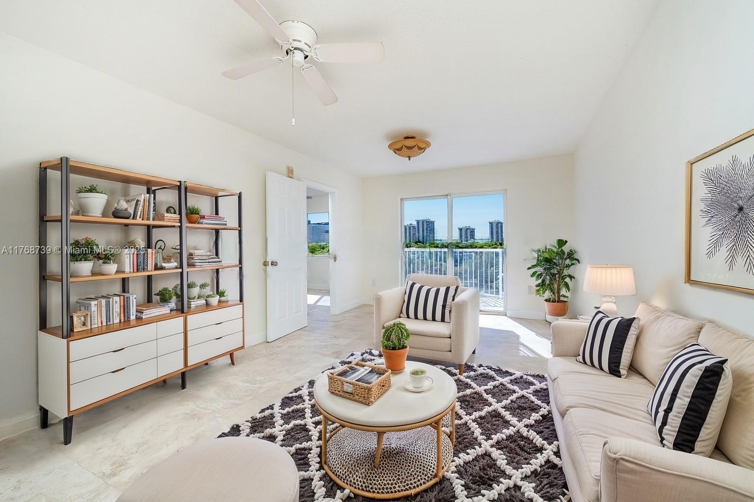 280 20th Rd Unit 902, Miami, Florida 33129