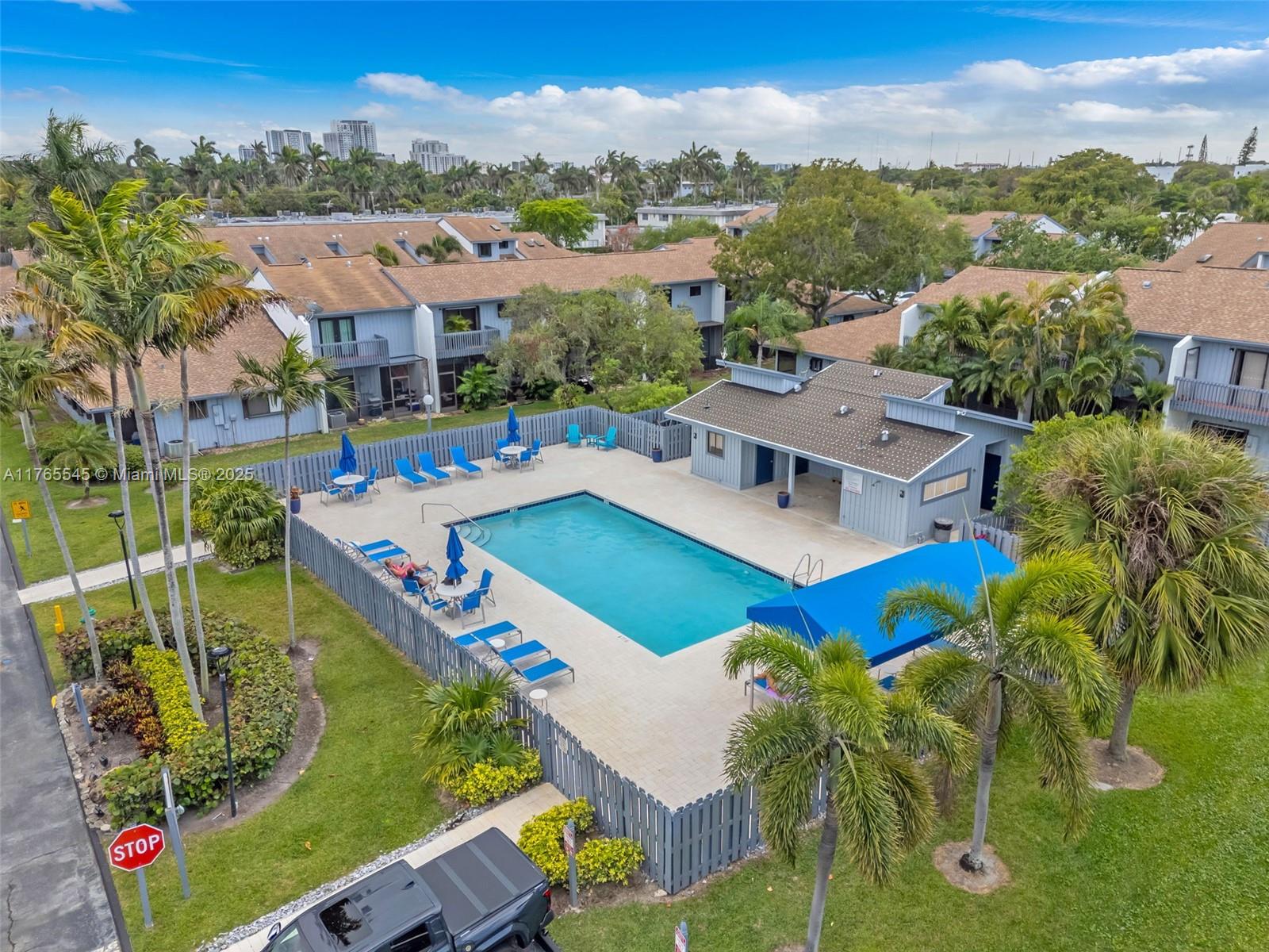 1652 N 14th Ter, Hollywood, Florida image 20