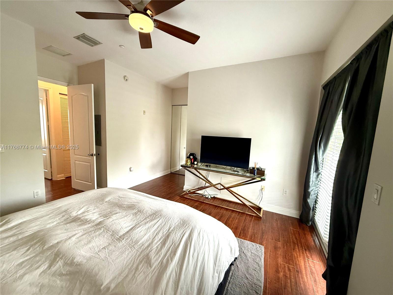 Listing Photo 20