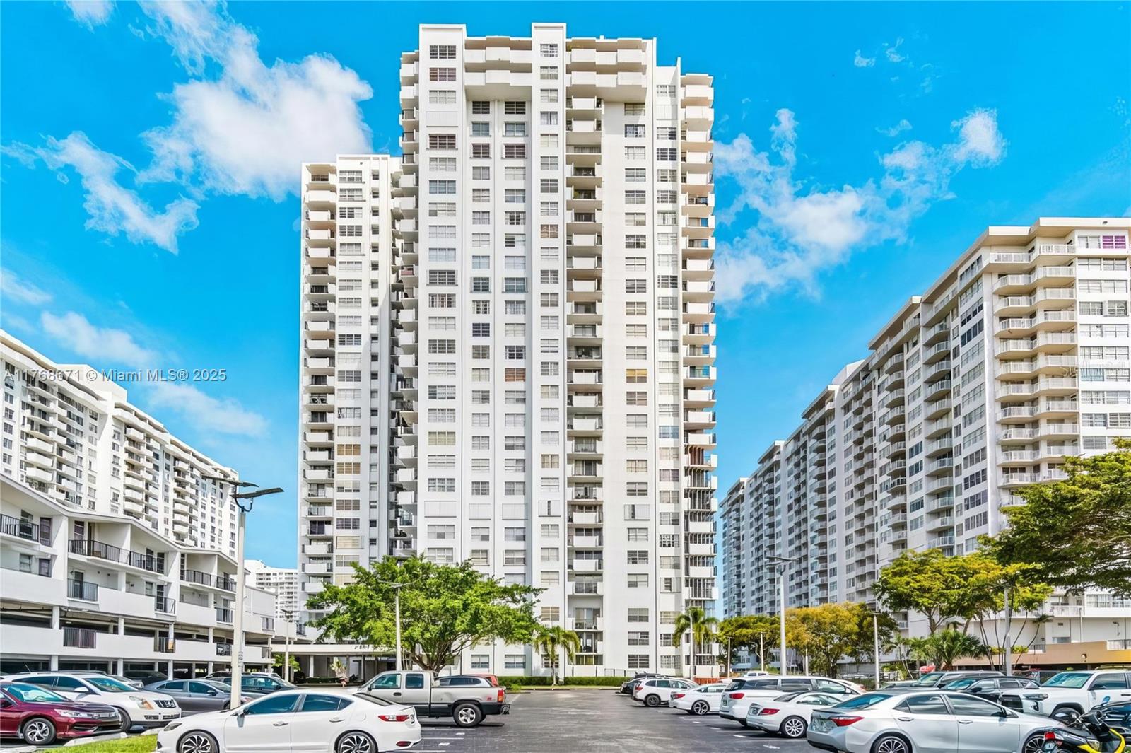 Listing Photo 9