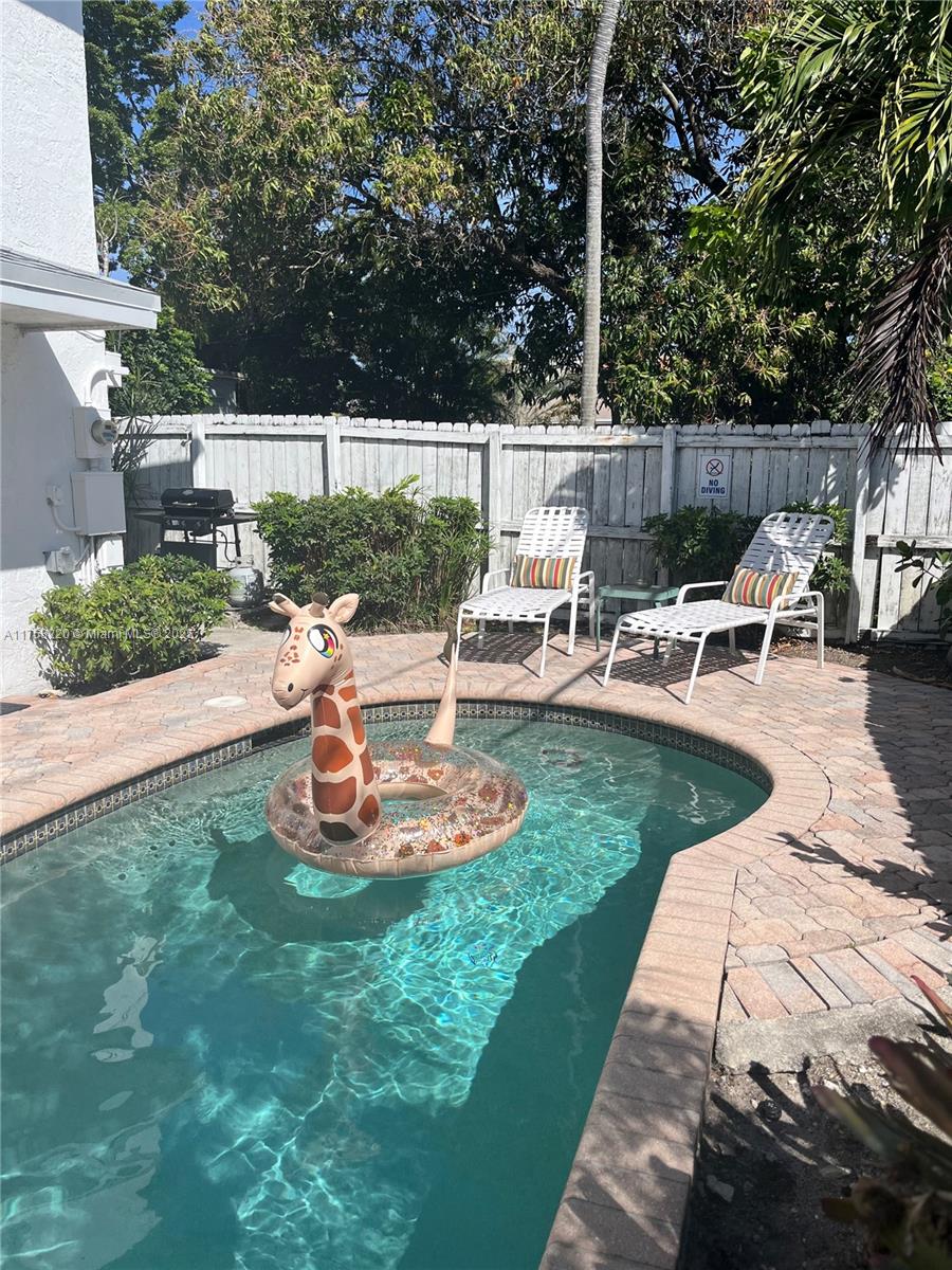1040 NE 16th Ave, Fort Lauderdale, Florida image 43