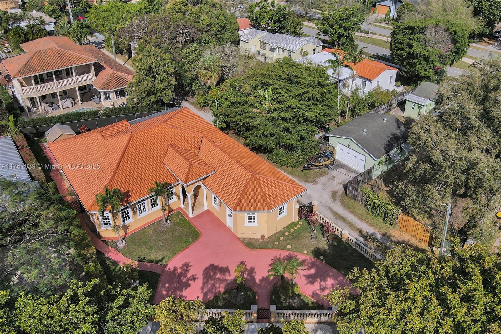450 Esplanade Dr, Miami Springs, Florida image 5