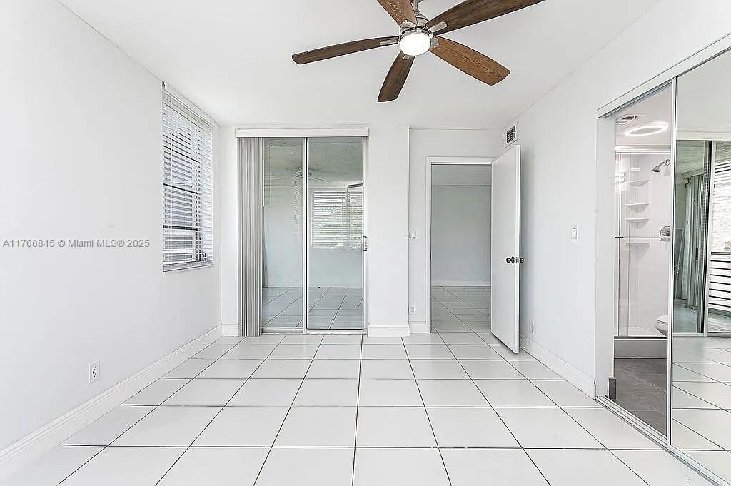 1931 Sabal Palm Dr #301, Davie, Florida image 8