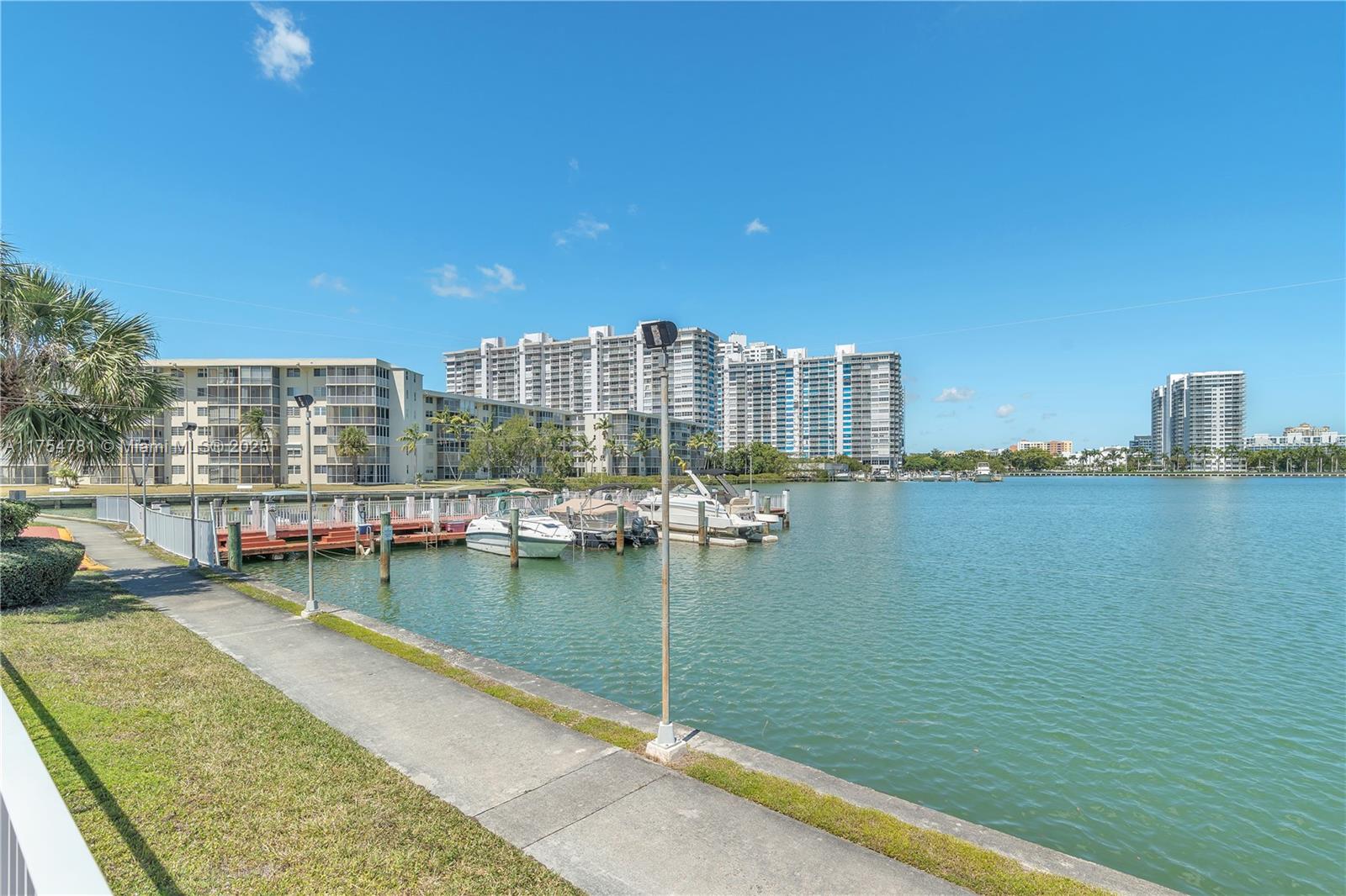 2905 Point East Dr #L311, Aventura, Florida image 13