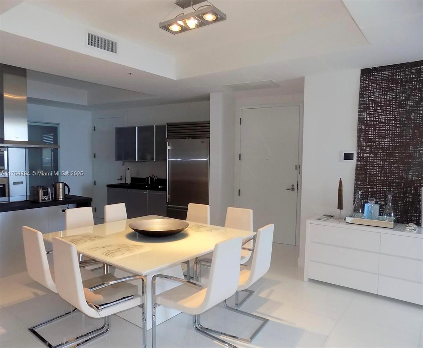 Condo for Rent in Sunny Isles Beach, FL