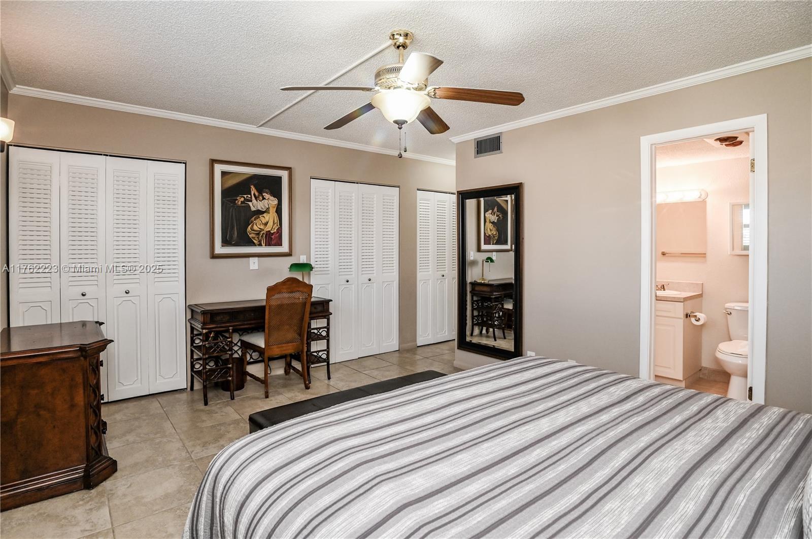 201 SE 11th Ter #303, Dania Beach, Florida image 32